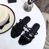 Europe and US summer cool slippers new fashion bow sandals beach sandals decorated with rivets