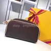 En gros top qualité plus récent sac de maquillage double fermeture éclair Embrayage pour hommes femmes sac cosmétique grand organisateur de voyage stockage sac de lavage étui en cuir