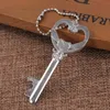 Creative Wedding Favor Bottle Opener Retro Key Chain Beer Party Gift Card Packing Keychain
