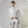 Mode Shinny Silver Grey / Golden Tailcoat Broderie Groom Tuxedos Hommes Prom / Dîner Groomsmen Tuxedos De Mariage ((Veste + Pantalon + Cravate + Ceinture) 316