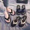 2020 Erkek Ayakkabı Yeni Varış Yaz Erkekler Flip Flops Yüksek Kaliteli Plaj Termeri Anti-Slip Zapatos Hombre Sıradan Ayakkabılar Toptan Satış#Y20