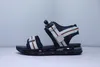 뜨거운 판매 - 남성 스포츠 2019 샌들 신발 디자이너 72C 유일한 미끄럼 방지 빠른 건조 고전적인 야외 슬리퍼 소프트 워터 트레이너 신발 40-45