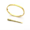 Sprzedaż hurtowa-miłość bransoletki bransoletki dla kobiet ze stali nierdzewnej złoto srebro różowe złoto śrubokręt bransoletki nadgarstek cienkie kochankowie bransoletka kobiety