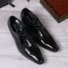 Hommes formels nouveau designer oxford mode noir robe cuir en cuir masculin Business Office Brogue chaussures grandes taille 38-47 D896