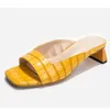 Slippers 2021 Mules Ladies Shoes Low Heels Fashion Unique Print Leather Summer Outdoor Peep Toe Designer Sandals