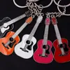 Nouveau Classique Guitare Argent Pendentif Porte-clés Alliage De Voiture Porte-clés Musical Hommes Femmes Charmes Cadeaux Bijoux Accessoires En Vrac 10 pcs/lot