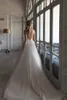 2020 Sexy Doria Karlozi Свадебные Платья V Образным Вырезом Кружева Без Рукавов Abiti Da Sposa Sweep Train A Line Бисерное Платье Невесты