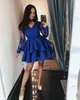 Royal Blue V Neck Koronki Linia Sukienki Homecoming Długie Rękawy Aplikacje Wielopoziomowe Warstwy krótkie Party Cocktail Prom Dresses