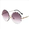 Wholesale-Scalloped Rimless Sunglasses round stylish designer gradient sun glasses for women retro flower shaped sunglass 2018 classic