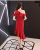 Платья Homecoming Красный 2020 Многоуровневого Воздействия Выхолащивают Платье Элегантный Асимметричные Платья Оболочки Одно Плечо Короткие Платья Партии