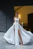 Crystal Design 2019 Bröllopsklänningar En Line Lace Appliqued High Neck Side Split Bridal Gowns Boho Chiffon Bröllopsklänning Vestido de Novia