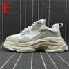 2022 Top Triple-S 17fw Paris Men Women Scarpe casual Pastelli azzurro Pastelli azzurro nero Grigio bianco Orange Orange Multi-COLOR LUSSO MENULE Designer Dad Designer Sneaker