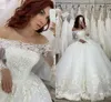 Dubai Arabska Księżniczka Suknia Balowa Suknie Ślubne 2020 Urocze Koronkowe Aplikacje Sheer Długie Rękawy Suknia Bridal Puffy Vestidos de Novia AL3694