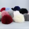 Real Fox Fur Pom Pom Ball Skullies Bons de gardien HEAU CHAUT HIVER CHAUDE POUR FEMMES CHARGE GILLE 039S CHAPE DE LOOD