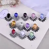 Exotische Acrylstein-Wassertropfen-Piercing-Ohrringe, Metall-Lätzchen-Design, Damen-Ohrstecker, Weihnachtsgeschenke, Modeschmuck