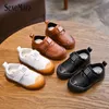Spring Autumn England Style Baby Leather Shoes White Toddler Shoes Girl Letters Small Children Boys Sneakers Clear Flats C08262 Y2244I