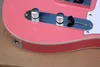 Fabriks rosa elektrisk gitarr med vit pickguard, vit bindande kropp, lönn fretboard, krom hårda, kan anpassas