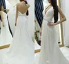 Chiffon A Sexy Line Prom Dress White V-Neck Open Back Party Gown Spets ärmlösa veck Tiered kjolar Special OCN Dresses Es