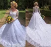 2019 New Arrival Nowoczesny Linia Suknie Ślubne Iluzja Off Ramię Koronkowe Aplikacje Długie Rękawy Sąd Train Plus Size Formalne suknie ślubne