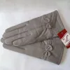 Frauen Echtes Leder Fünf Finger Handschuhe Winter Warme Handschuh Damen Echte Schafe Mädchen Fahren Mode Weibliche Wolle gefüttert