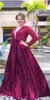 Ny Bourgogne Sexiest 12y Celebrity Dress 2019 Jewel Beads Satin Gravid A-Line Prom Klänningar Röd Designer Långärmad Modest Kvällskläder