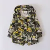 Cappotti Moda Bambini Vestiti per neonati Giacca con cappuccio per bambina Cappotto a vento militare per abbigliamento per bambini Capispalla invernale a maniche lunghe