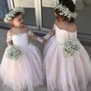 Long Sleeves Flower Girls Dresses For Wedding Boat Neck Appliques Tulle Children Birthday Party Dresses Primera Comunion