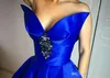 2019 Arabo Royal Blue Prom Dress Economici Tasche dal design unico Backless Formale Vacanze estive Abbigliamento da sera Abito da sera Custom Made Plus Size