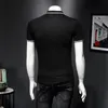 Herren-Poloshirt, Designer-Polohemden für Herren, modischer Fokus, Stickerei, Schlange, Strumpfband, kleine Bienen, Druckmuster, Kleidung, Kleidung, T-Shirt, schwarz-weißes Herren-T-Shirt, 5XL