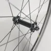 taiwan factory light weight carbon wheel set for 700c road bike carbon fiber bicycle wheelset carbon road bike