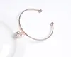 Gros-Le nouveau bracelet d'ouverture de contraction en or rose pour les accessoires simples et polyvalents pour femmes bracelets de fleurs en zircon vente directe