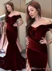 Sexy Nouvelle Arrivée Velours 2019 Sirène Robes De Bal Hors Épaule Longue Robes De Soirée Plissée Balayage Train Robe De Soirée robes de soirée