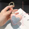 LLavero de corazón de amor con diamantes de imitación, llavero de cuero de cristal, bolso colgante, dijes para bolso, joyería, llavero con anilla para coche