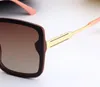 Gafas de sol populares Mujeres lujosas A 2229 Estilo de verano cuadrado Marco completo Protección UV de alta calidad Color mezclado Viene con Box199s