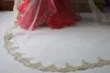 Новая мода роскошные благородные ручной работы на заказ шампанское цвет однослойное собор длиной кружевной аппликации свадьба свадьба свадьба свадьба