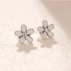 Orecchini a forma di margherita smaltati all'ingrosso Confezione originale di gioielli per orecchini di fiori in argento sterling Pandora 925 per donne ragazze