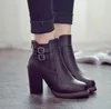 뜨거운 판매 - 새로운 가을 겨울 여성 부츠 여성 짧은 부츠 높은 뒤꿈치 신발 플랫폼 여성용 발목 부츠 두꺼운 발 뒤꿈치 여성 신발 ZB988