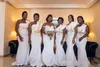Witte één schouder bruidsmeisje jurken voor bruiloft gouden kant applicaties zeemeermin bruidsmeisje jurken voor bruiloft plus size bruidsmeisje jurk