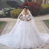 2018 Arabe Dubaï Princesse Plus La Taille Robe De Bal En Dentelle Robe De Mariée Robes De Mariée En Dentelle Appliques Vestidos De Noiva Chérie Dos Nu