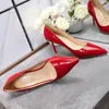 Heißer Verkauf-Neue Modedesigner-Leder-Lackleder-Stiletto-Schuhe 8,5 cm Strass 5-Farben-Damenkleidschuhe