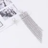 Atacado-designer de moda de luxo cheio de strass diamante assimetria longa borla brincos de pérola do parafuso prisioneiro para as mulheres