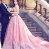 Spets quinceanera rosa klänningar kapell tåg elegant från axeln appliced ​​tyll skräddarsydd söt födelsedagsfest prinsessa klänning