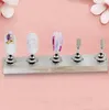 Nieuwe Magnetische Acryl Nail Display Stand Practice Hand Nail Oefeningen Voetstuk Nail Supplies Tips Display Stand Gratis verzending