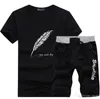 새로운 디자이너 남성 운동복 여름 T 셔츠 + 바지 스포츠는 조깅 높은 품질 플러스 사이즈 실행 짧은 소매를 설정
