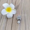 Andy Jewel Authentic 925 Sterling Silver Beads Dazzling Daisy Duo White Eamel Clear Cz Charms Passar European Pandora Style Smycken Armband Neckl