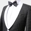 Mode gentleman svart vit polka dot tuxedo kostym med sjal lapel mens kostymer skräddarsydda bröllop tuxedos jacka byxor väst smal passform