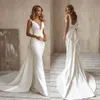 Yüksek Kaliteli Mermaid Backless Gelinlik Derin V Boyun Gelinlikler Sweep Tren Saten Trompet Robe de Mariée