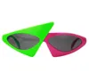 Óculos UVLAIK Roy Purdy Estilo Hip-Hop Assimétrica Triangular Óculos de Sol Novidade Verde Roxo Amarelo Contraste Cor Partido Eyewear