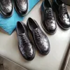 Scarpe da uomo di design di lusso di vendita calda Calzature intrecciate di alta qualità per abito da sposa Scarpe da cerimonia con allacciatura a punta tonda