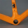 Cavi interni completi Telaio per bici da strada con disco T1000 in fibra di carbonio FM639 Vernice arancione personalizzata Movimento centrale BB86